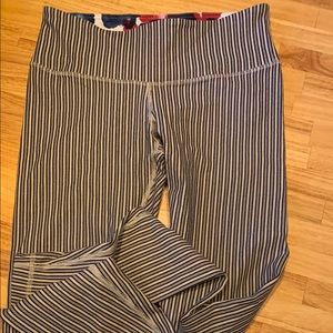 Striped Lululemon Wunder Under leggings
